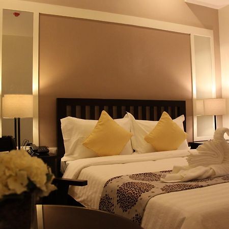 Prime City Resort Hotel Анхелес Екстериор снимка