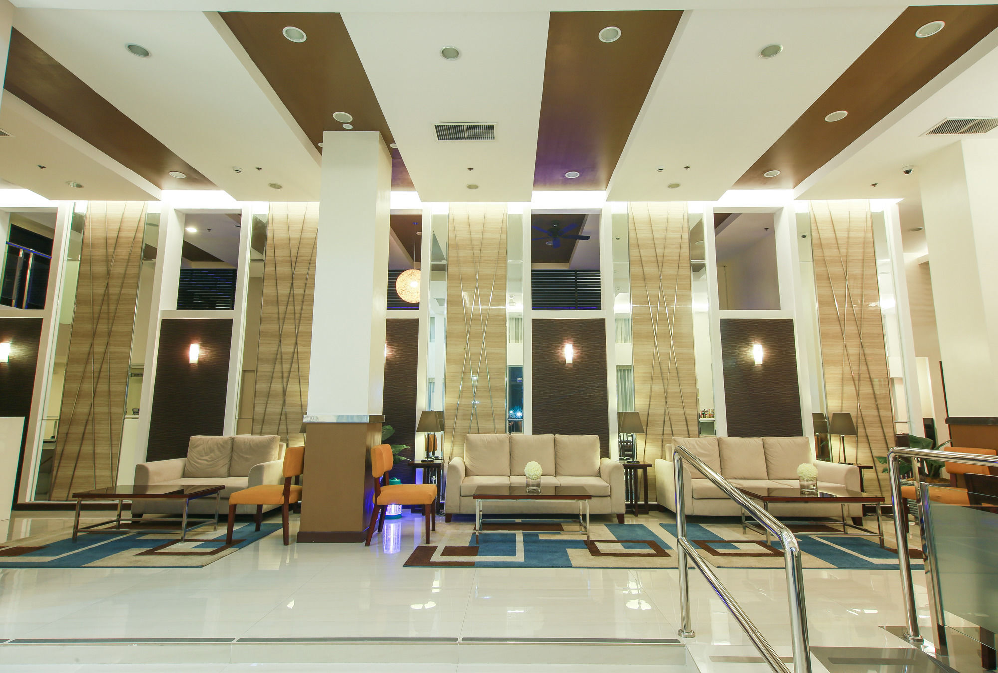 Prime City Resort Hotel Анхелес Екстериор снимка