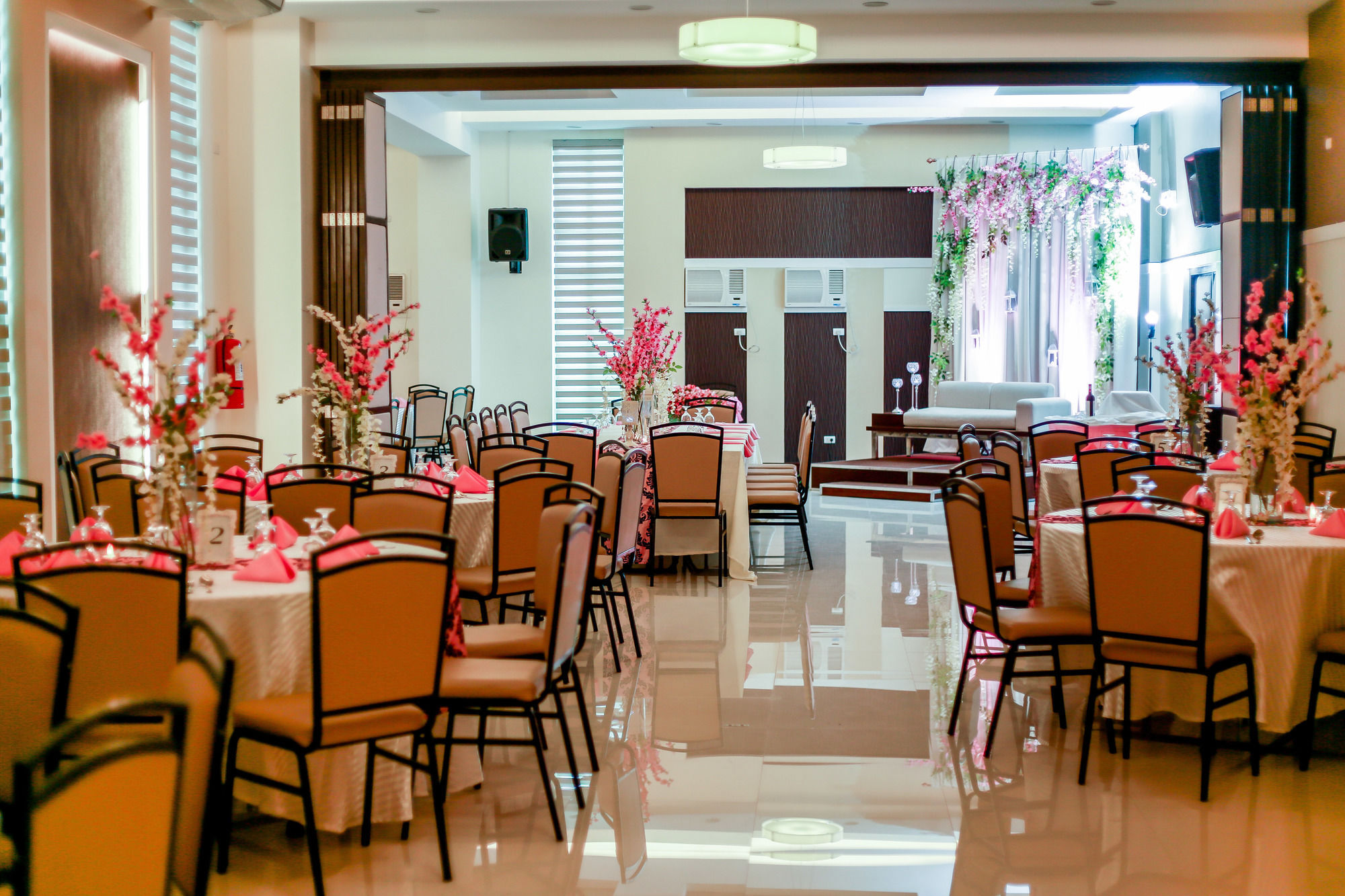 Prime City Resort Hotel Анхелес Екстериор снимка