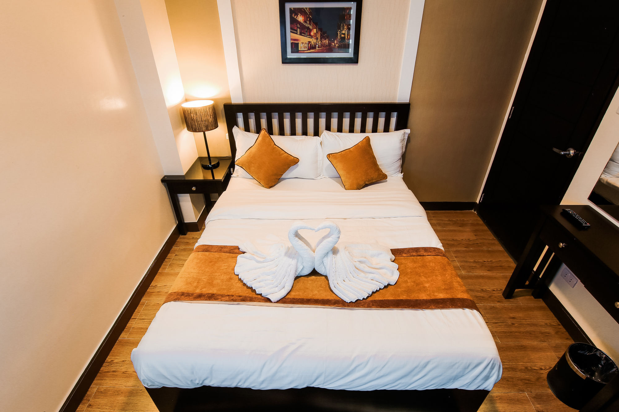 Prime City Resort Hotel Анхелес Екстериор снимка