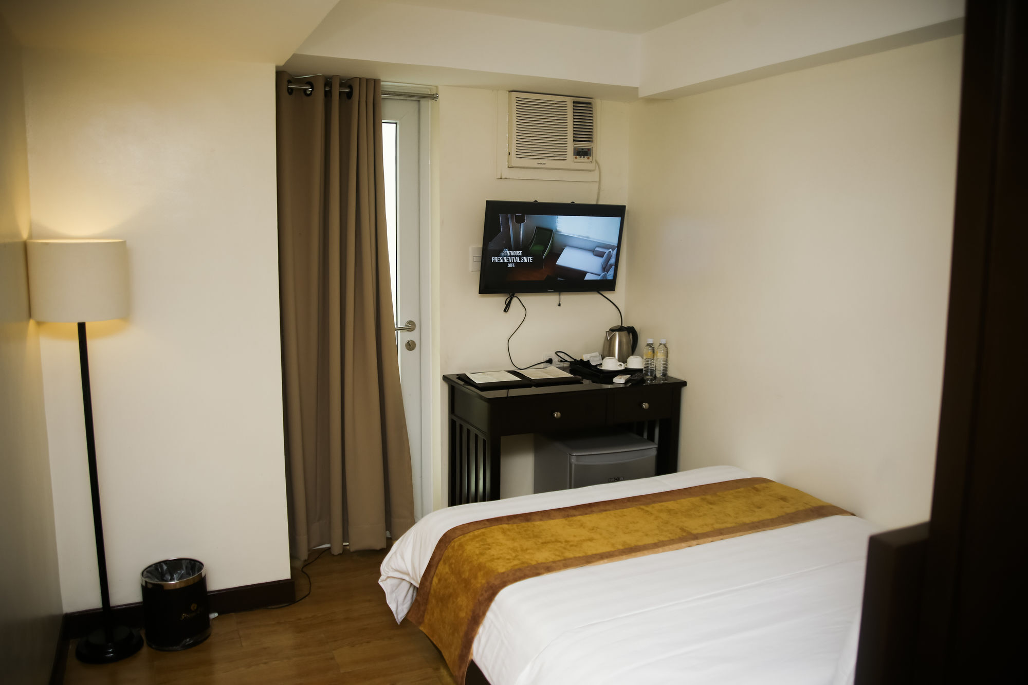 Prime City Resort Hotel Анхелес Екстериор снимка