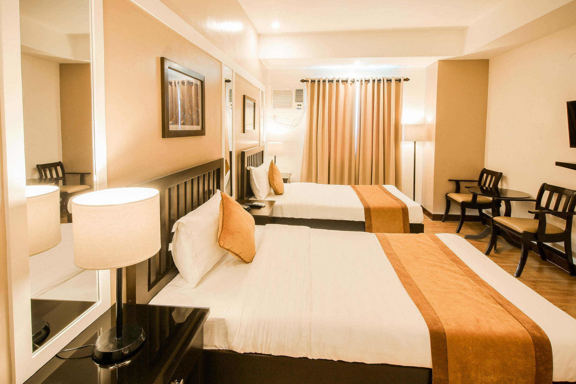 Prime City Resort Hotel Анхелес Екстериор снимка